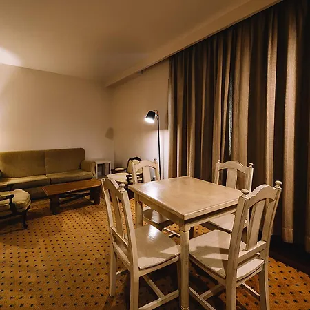 Aparthotel Real Residencia - Turisticos 4*