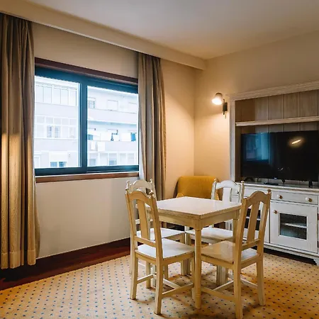 Real Residencia - Turisticos 아파트호텔