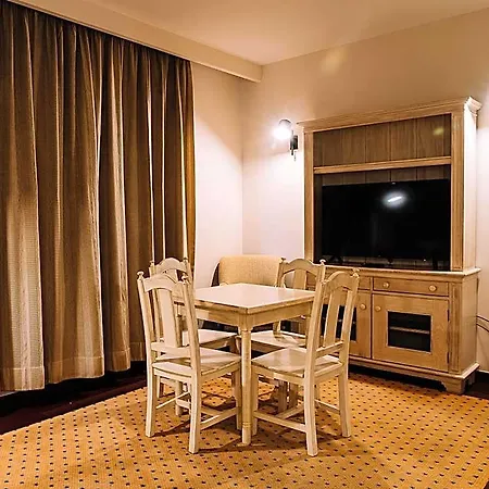 Real Residencia - Turisticos 4*