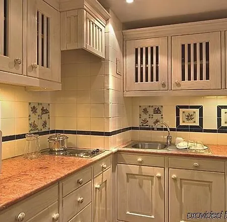 Real Residencia - Turisticos 아파트호텔