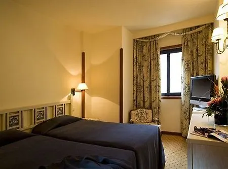 아파트호텔 Real Residencia - Turisticos 4*