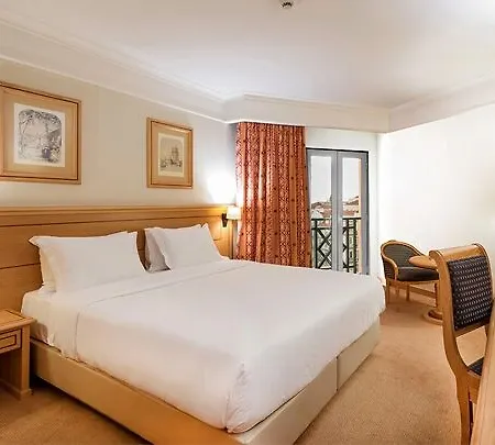 מלון דירות Real Residencia - Turisticos 4*