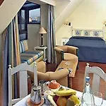 Real Residencia - Turisticos