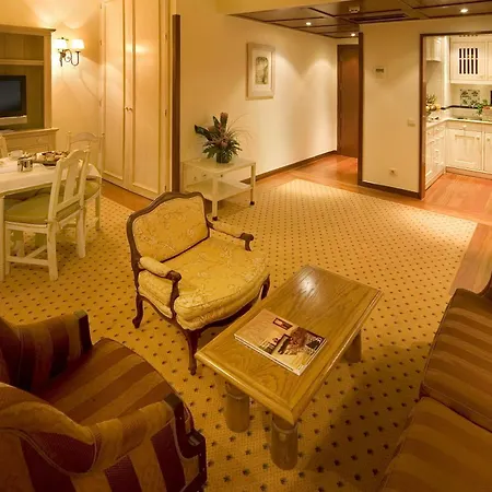 Real Residencia - Turisticos Лісабон