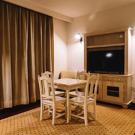 Real Residencia - Turisticos Лісабон